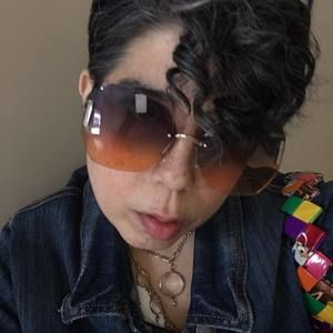 Meet your Posher, Maday